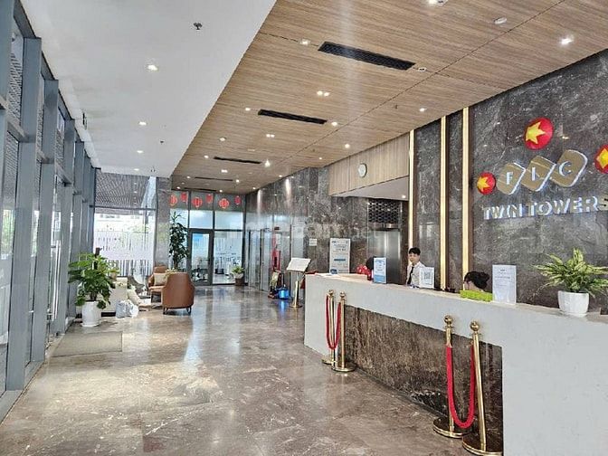 BÁN CĂN HỘ CAO CẤP 3 PHÒNG NGỦ ,MẶT ĐƯỜNG CẦU GIẤY, CÓ SLOT Ô TÔ HẦM