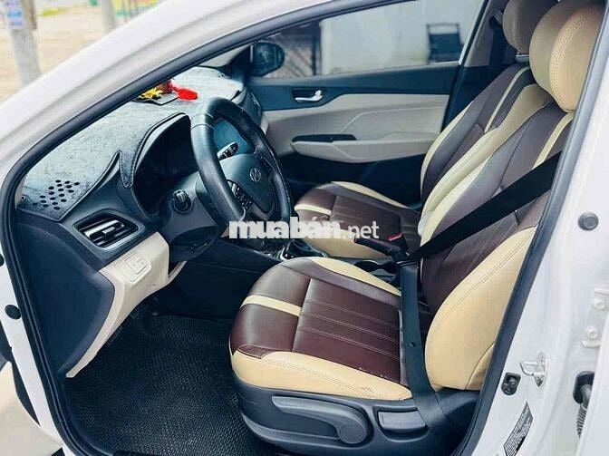 Hyundai Accent 2022 1.4 AT - 73000 km