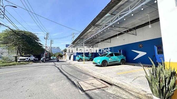 NHÀ ĐẸP 2 TẦNG HẺM XE HƠI SÁT MẶT TIỀN HUỲNH THỊ HAI GIÁ SIÊU RẺ