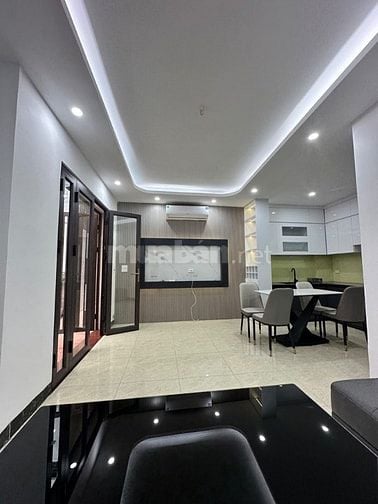 Tô vĩnh diện 38m 5t mt4,4m khu quân đội, gần sát mặt ngõ ô tô,an sinh