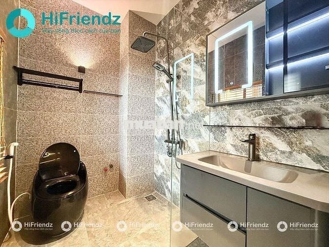 STUDIO BAN CÔNG FULL NỘI THẤT 40M2 NGAY CÔNG VIÊN LÀNG HOA