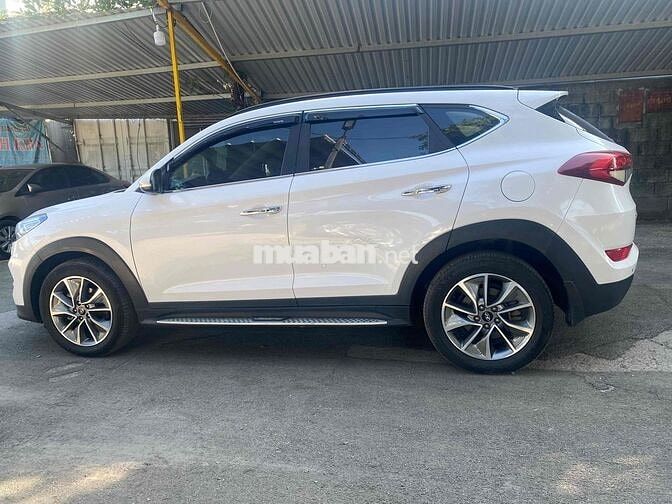 Hyundai Tucson 2018 2.0 AT CRDi - 9 km