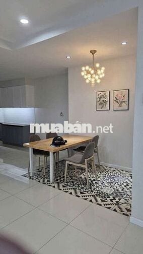 CẦN BÁN GẤP CĂN HỘ PHÚ HOÀNG ANH