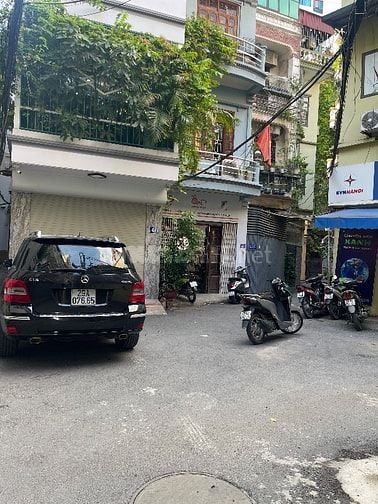 Tô vĩnh diện 38m 5t mt4,4m khu quân đội, gần sát mặt ngõ ô tô,an sinh