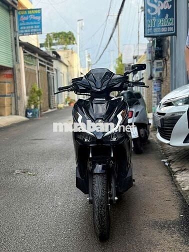 Air blade 160i 2025 bạc đen 98%