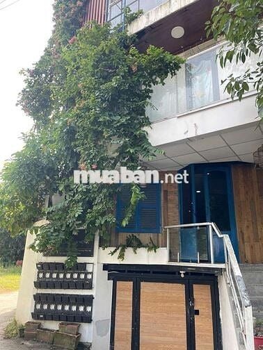 CHO THUÊ PHÒNG RỘNG 42M² – 90 ĐX 001, P. Bình Dương, TP HCM