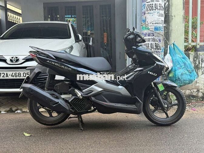 Air blade 160i 2025 bạc đen 98%