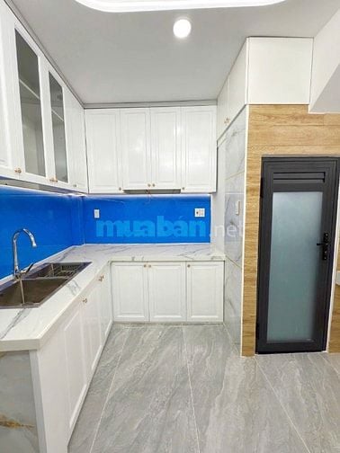 Bán nhà mới xây mẫu nhà hiện đại sổ hồng riêng hoàn công đầy đủ