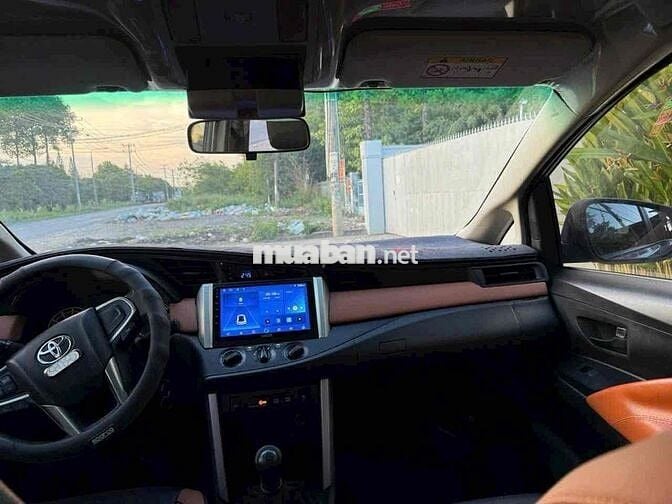 Toyota Innova 2020 2.0E - 90 km