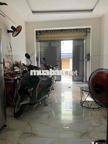 NGUYÊN CĂN 8 triệu- 3 lầu- KẾ BÊN AOEN TÂN PHÚ