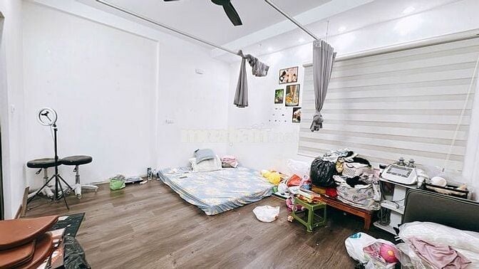 Bán Nhà Hồng Mai 25M x 5T, MT: 4,5M Giá 6,9 Tỷ.Dân xây,lô góc,15m ô tô