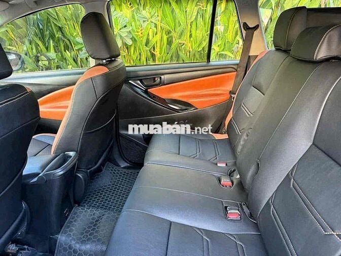 Toyota Innova 2020 2.0E - 90 km