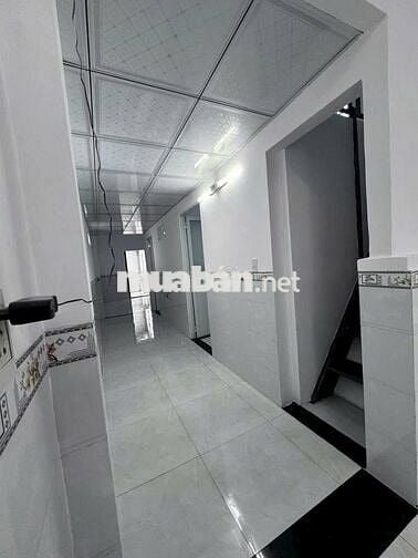 Ngộp! Cần bán căn nhà cấp 4 gần bệnh viện Xuyên Á 120m2 SHR giá 760tr