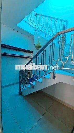 CHO THUÊ SHOPHOUSE 35m2 TRẦN HƯNG ĐẠO QUẬN 5