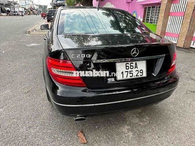 Mercedes Benz C Class 2012 C200 - 90000 km