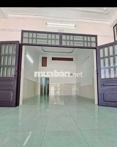 Bán nhà cấp 4 sổ hồng riêng, dt 100m2, gần chợ Bình Hưng giá 735triệu