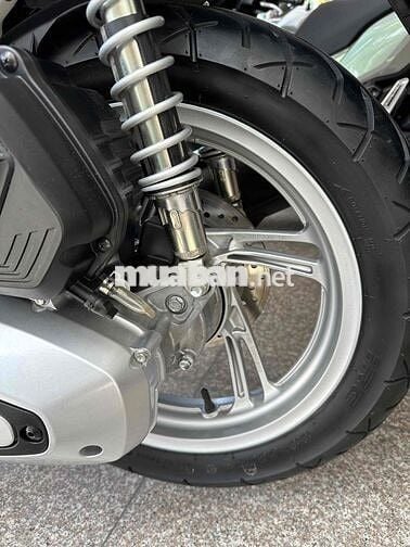 Honda SH 160i 2025 Smartkey Trắng BSTP Chính Chủ