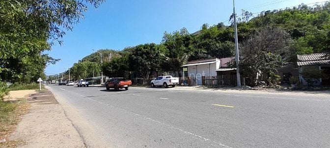 22,8m mặt tiền quốc lộ 1A - Tiện buôn bán kinh doanh !