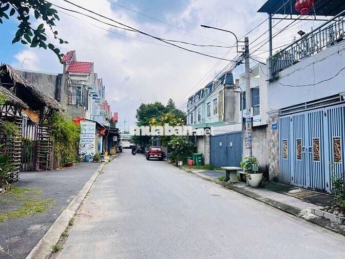 Đất đẹp 82m gần chợ Thông Dụng và Vincom550 Dĩ An