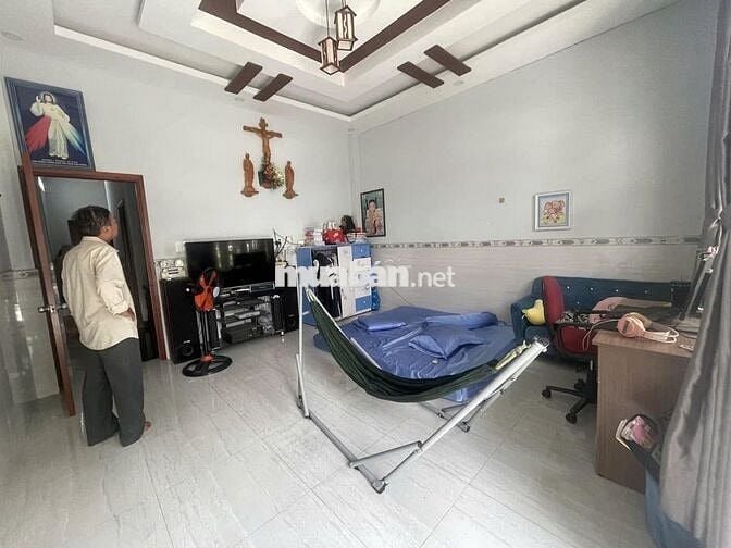 Nhà cần bán gấp bên Tân Quy, Quận 7.  Giá 1 tỷ 840 triệu
