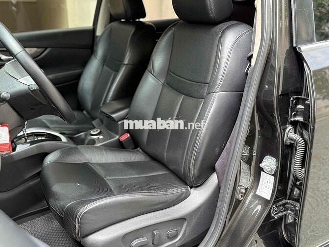 Nissan X trail 2016 2.5 SV 4WD - 83000 km