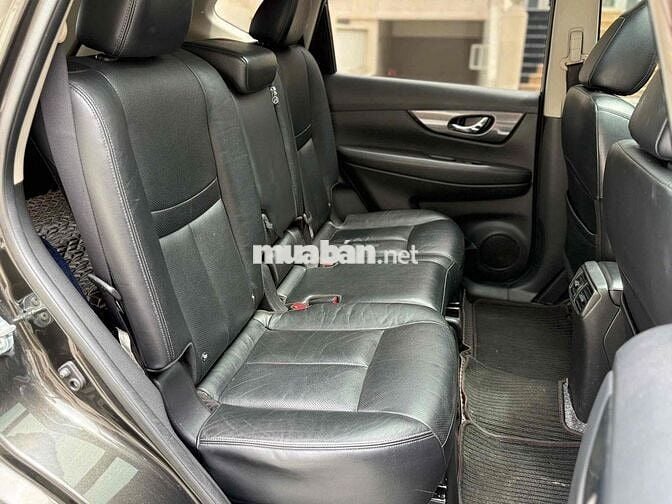 Nissan X trail 2016 2.5 SV 4WD - 83000 km