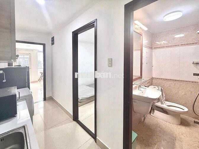 Cho thuê căn hộ 2PN Ban công, Máy giặt riêng Q1 gần cầu Ông Lãnh