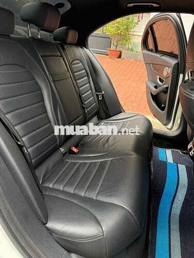 Mercedes C300 AMG 2015 1 chủ sử dụng từ đầu