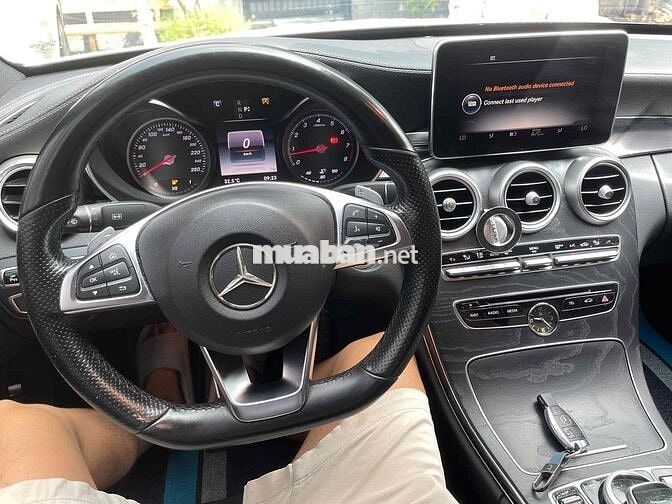 Mercedes C300 AMG 2015 1 chủ sử dụng từ đầu