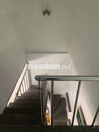 CHO THUÊ NHÀ SÁT PHẠM VĂN ĐỒNG, GẦN GIGAMALL. 1T1L 2PN 2WC 2 MÁY LẠNH