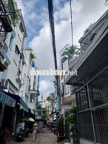 NHÀ 130m2 (5,5x23) ÂU CƠ, TÂN BÌNH, Ô TÔ VÀO NHÀ, CHỈ NHỈNH 10 TỶ.