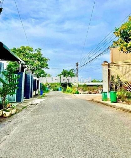 560 TRIỆU, FULL THỔ, NGAY CHỢ TÂN PHÚ TRUNG, DT 8M X 30M, BAO THUẾ PHÍ