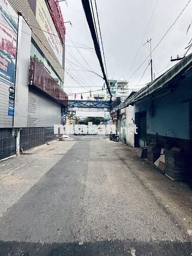 DT lớn ~100m2, 3 tầng 4PN, Lê Quang Định Bình Thạnh, hẻm 5m xe hơi