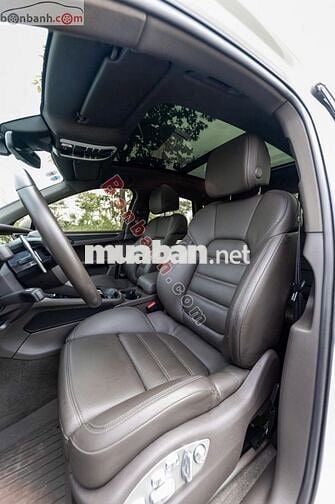Porsche Macan 2.0 2022 - 3 Tỷ 399 Triệu