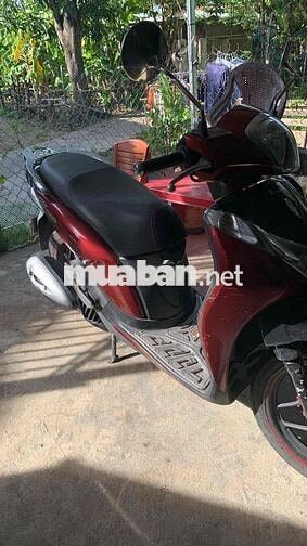 Cần bán Sh mode 2018 ít đi giữ rất kĩ. Xe rin