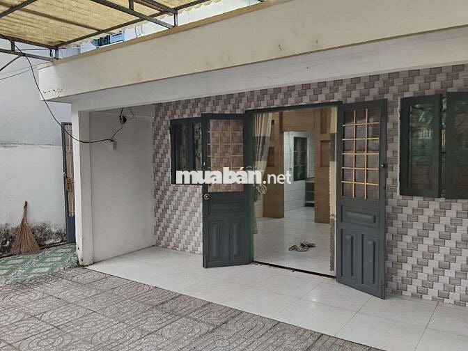 Cho Thuê nhà Nguyên Căn 03 PN 02 Toilet Sân vườn rộng