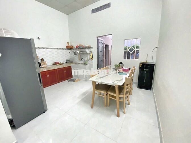 Cho thuê nhà, kho, chính chủ nguyên căn 120m2, 529/40 Nguyễn Bình