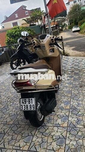 Honda Lead 125 nguyên zin máy ngon xe đẹp.