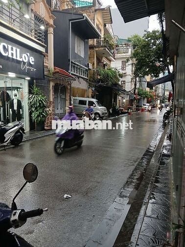 Cho thuê nhà kinh doanh tại 71 Hoàng Văn Thái