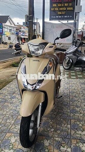 Honda Lead 125 nguyên zin máy ngon xe đẹp.