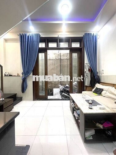 NHÀ ĐẸP Ở NGAY -4.8X10M - FULL NỘI THẤT - TRƯỜNG CHINH - SÁT HXH