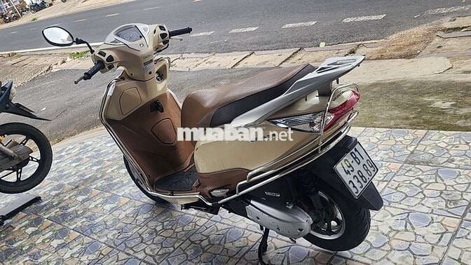 Honda Lead 125 nguyên zin máy ngon xe đẹp.