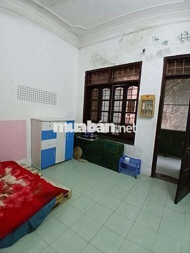 Cho thuê nhà kinh doanh tại 71 Hoàng Văn Thái