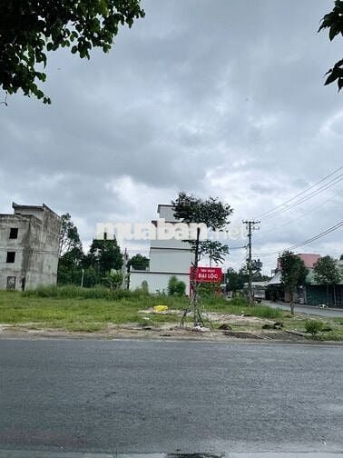 BÁN LÔ ĐẤT SIÊU ĐẸP NGAY CHỢ ĐÊM BÀU BÀNG