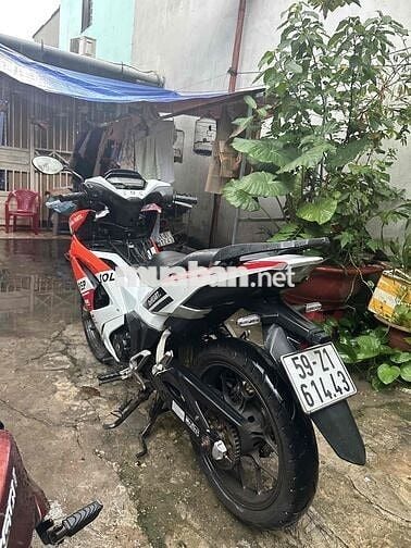 Đổi xe nên cần bán xe winner v3 sơn 3D refson