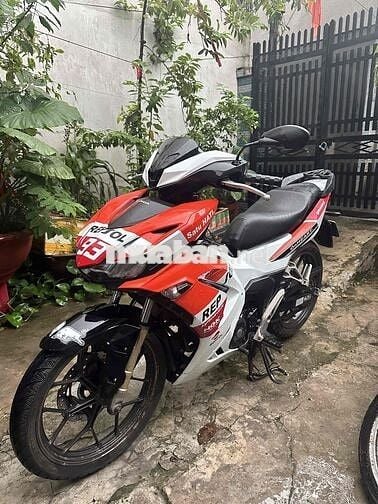 Đổi xe nên cần bán xe winner v3 sơn 3D refson