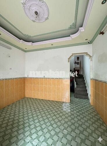 BÁN NHÀ 2 LẦU SÂN THƯỢNG NGAY VƯỜN LÀI, HẺM XE HƠI, CHỈ 4.55 TỶ