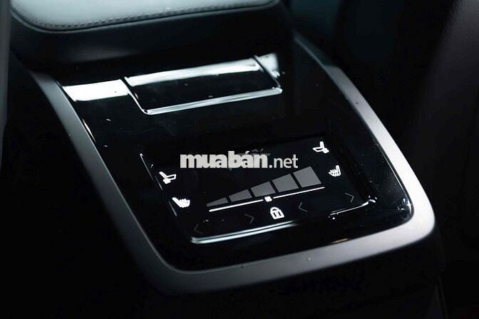 Volvo S90 2024 LWB Ultimate Recharge T8 AWD - 4000
