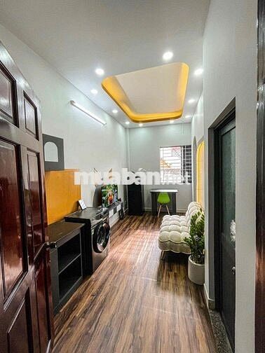 CHDV 1PN Tách Bếp , Free Xe , Không Chung Chủ