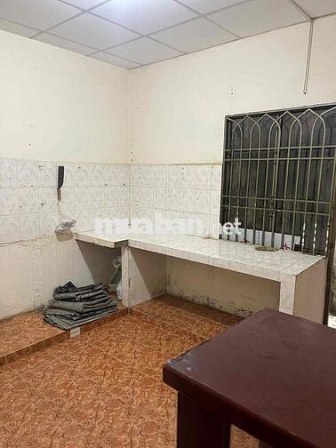 CHO THUÊ NHÀ HẺM 1 TRỤC XE TẢI THÔNG ĐƯỜNG PHẠM HUY THÔNG